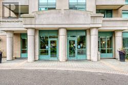 3 Pemberton Ave in Toronto, ON - Building Photo - Building Photo