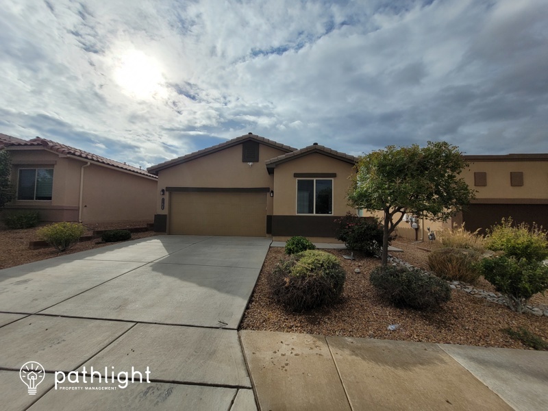 11628 Thistledown Rd SE in Albuquerque, NM - Building Photo