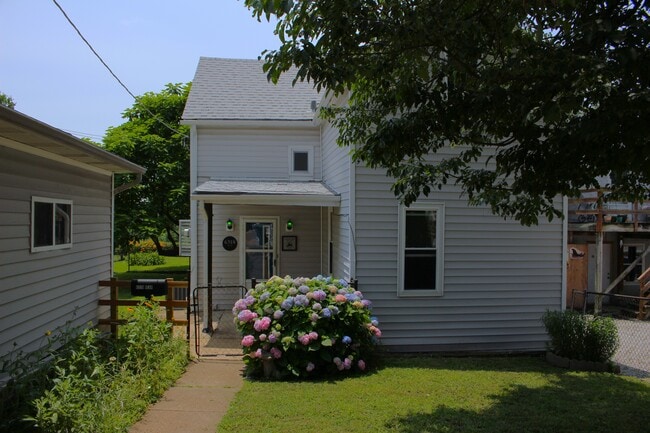 property at 6318 W Park Ave