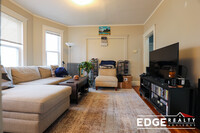 523 Washington St, Unit 3 in Boston, MA - Building Photo - Building Photo