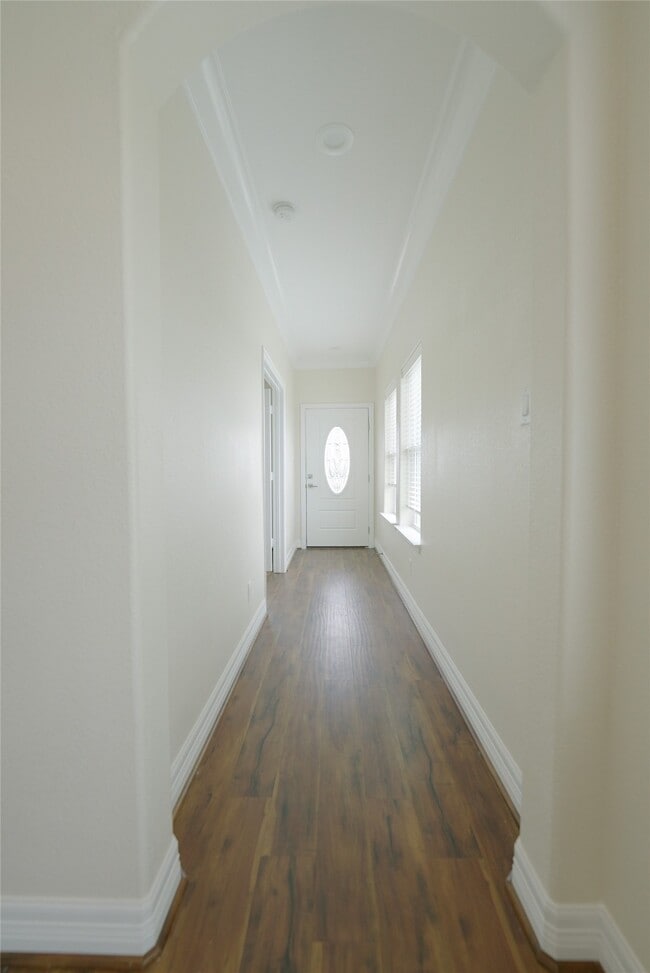 property at 1013 10th St