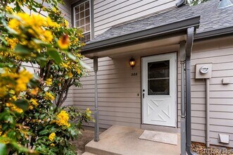 388 Cobblestone Dr in Colorado Springs, CO - Building Photo - Building Photo