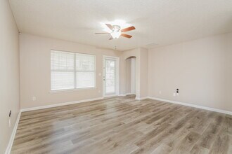 3899 Pebble Brooke Circle South in Orange Park, FL - Building Photo - Building Photo