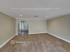 2250 Horse Creek Cir in Henderson, NV - Foto de edificio - Building Photo