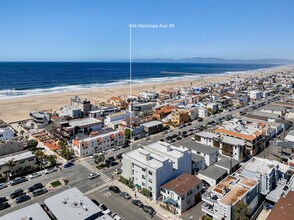 404 Hermosa Ave, Unit 5 in Hermosa Beach, CA - Building Photo - Building Photo