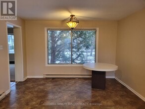 5 D'Arcy St in Perth, ON - Building Photo - Building Photo