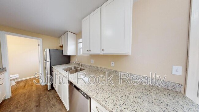 2411 E St Vrain St in Colorado Springs, CO - Building Photo - Building Photo