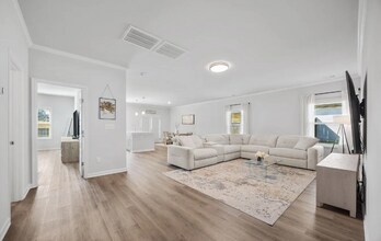120 Headen Ln in Huntsville, AL - Building Photo - Building Photo