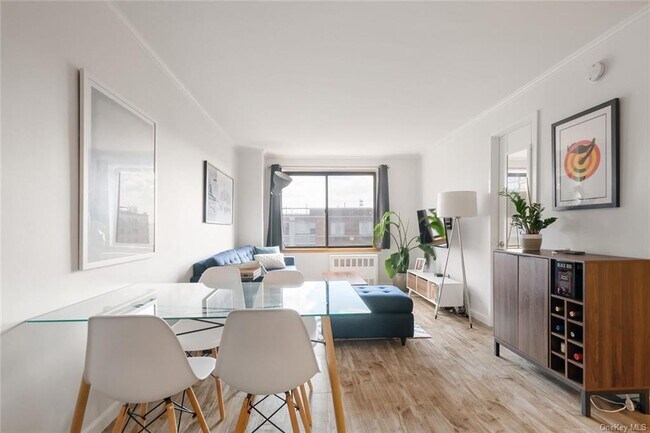 280 Rector Pl, Unit 9L in New York, NY - Foto de edificio - Building Photo