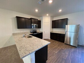 116 Allington Cir in Jarrell, TX - Building Photo - Building Photo