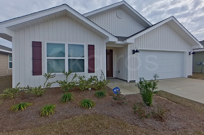 133 Metalmark Dr in Pensacola, FL - Building Photo