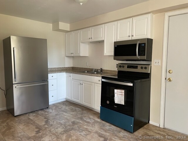 510 Liberty St-Unit -A in Meriden, CT - Foto de edificio - Building Photo