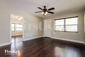 6836 Elder Dr in New Port Richey, FL - Building Photo - Building Photo