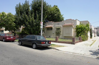 1516-1524 N Serrano Ave in Los Angeles, CA - Building Photo - Building Photo