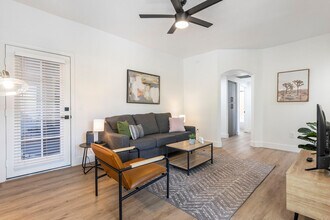 15608 N 71st St in Scottsdale, AZ - Building Photo - Building Photo