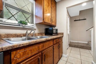 611 Acorn Grove Ct in Tallahassee, FL - Building Photo - Building Photo