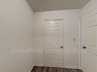 9663 Aberdeen Ct photo'