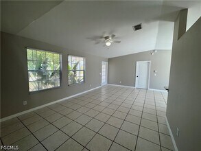 1700 NE 12th St in Cape Coral, FL - Building Photo - Building Photo