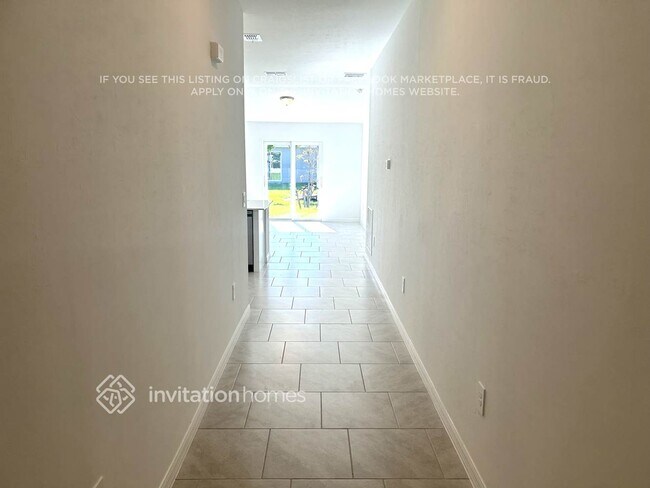 304 Ginger St in Port Charlotte, FL - Building Photo - Building Photo