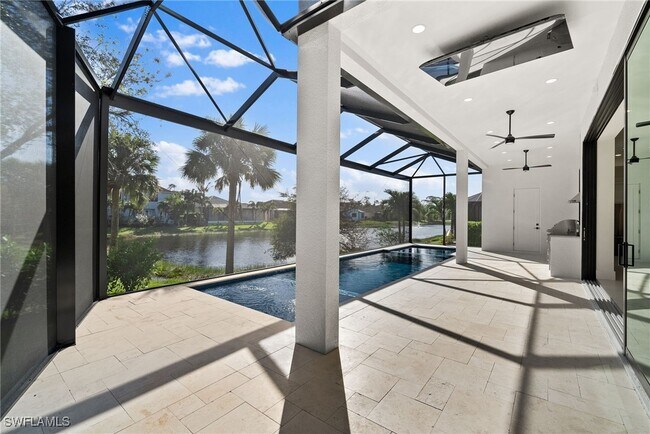 27148 Serrano Way in Bonita Springs, FL - Building Photo - Building Photo