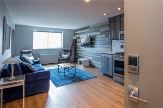 215 Piedmont Ave NE, Unit 804 in Atlanta, GA - Building Photo - Building Photo