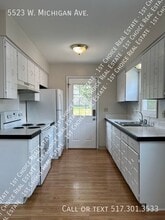 5523 W Michigan Ave in Lansing, MI - Building Photo - Building Photo
