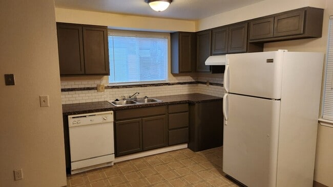 1442 Salishan St SE, Unit 1442