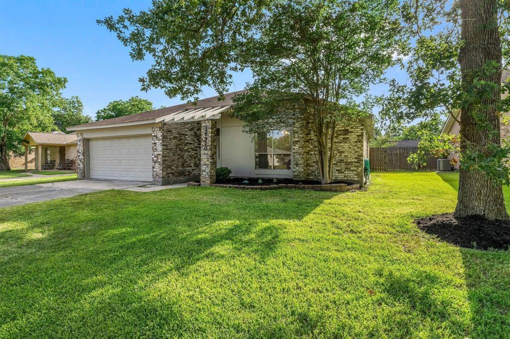 16970 Mockingbird Ct in Conroe, TX - Building Photo