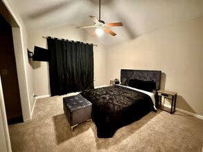 2873 Ridgeview Dr SW in Atlanta, GA - Building Photo - Building Photo