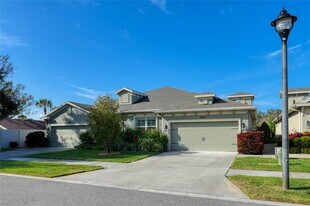 1466 Twin Villas Way in Dunedin, FL - Building Photo