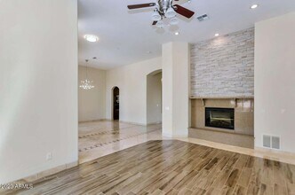 15842 E Sunflower Dr in Fountain Hills, AZ - Building Photo - Building Photo
