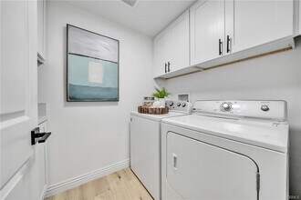 27625 Niguel Village Dr in Laguna Niguel, CA - Building Photo - Building Photo