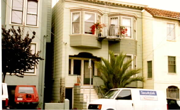 234 Carl St in San Francisco, CA - Building Photo