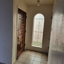 3326 Scenic Ln in San Antonio, TX - Foto de edificio - Building Photo