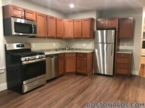 25 Elmer St in Cambridge, MA - Building Photo - Building Photo
