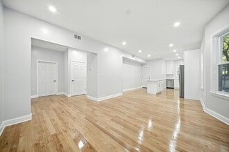155 Wellington Hill St, Unit 1 in Boston, MA - Building Photo - Building Photo