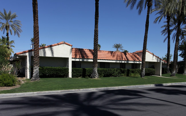 73450 Royal Palm Dr in Palm Desert, CA - Building Photo - Building Photo