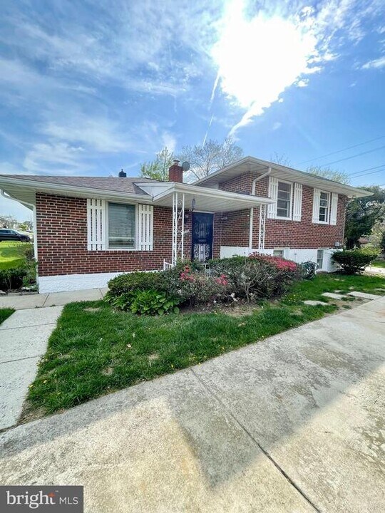 3512 Mayfair Rd in Baltimore, MD - Building Photo