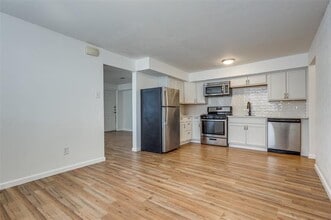 2309 Wesley St in Greenville, TX - Building Photo - Building Photo