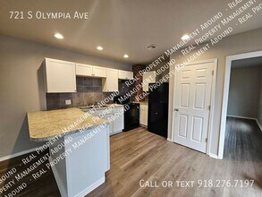 721 S Olympia Ave in Tulsa, OK - Building Photo - Building Photo