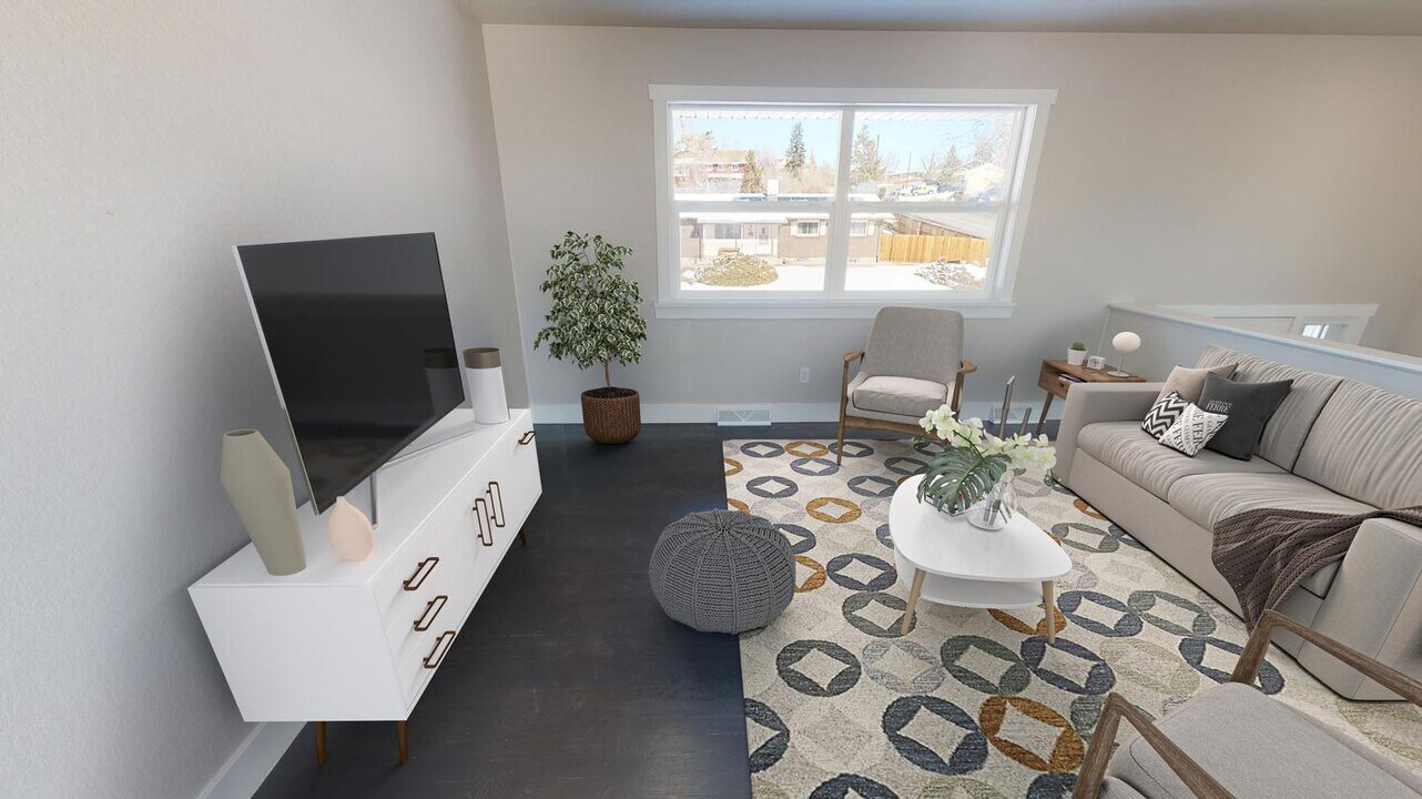 482 W 80th Ave in Denver, CO - Building Photo