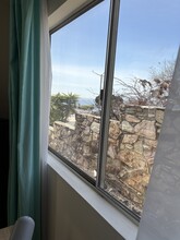 1 Wakecrest Dr in Topanga, CA - Building Photo - Building Photo