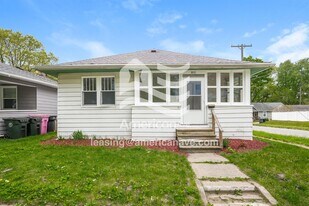 1801 Leer St in South Bend, IN - Building Photo