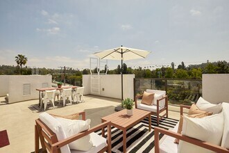 6899 Pollard St in Los Angeles, CA - Building Photo - Building Photo