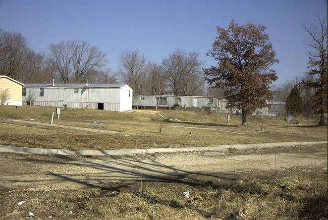 Circle C Mobile Home Park in Pacific, MO - Building Photo - Building Photo