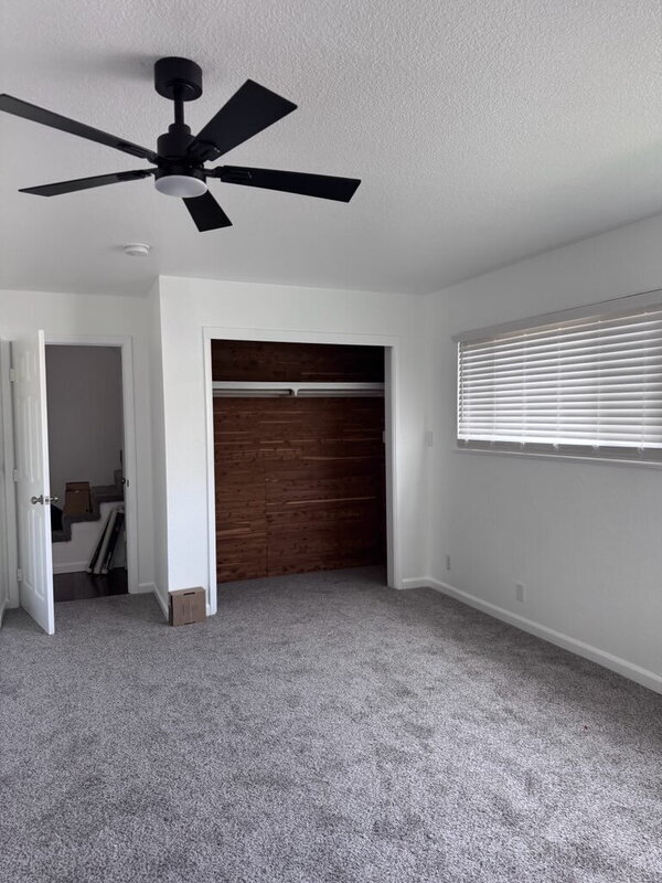 2445 Town Cir in Sacramento, CA - Building Photo - Building Photo