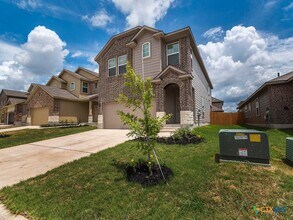 113 Tallow Trl in San Marcos, TX - Building Photo - Building Photo