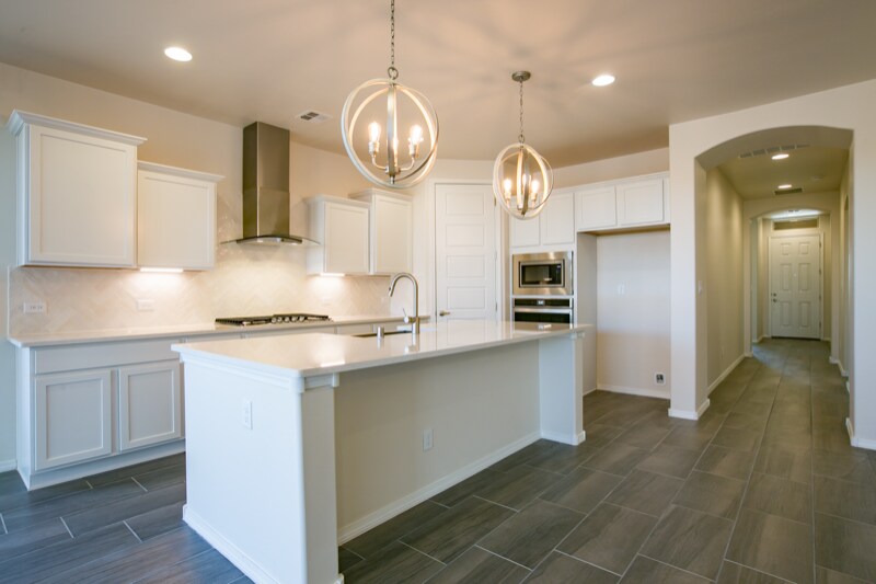 275 Adeline Ave in Los Lunas, NM - Building Photo