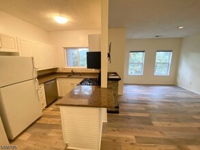 1210 Brittany Dr in Wayne, NJ - Building Photo - Building Photo