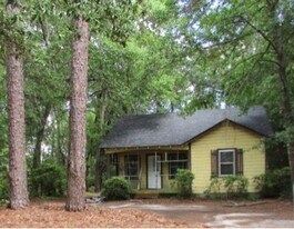 143 N Milton Rd in Sumter, SC - Building Photo